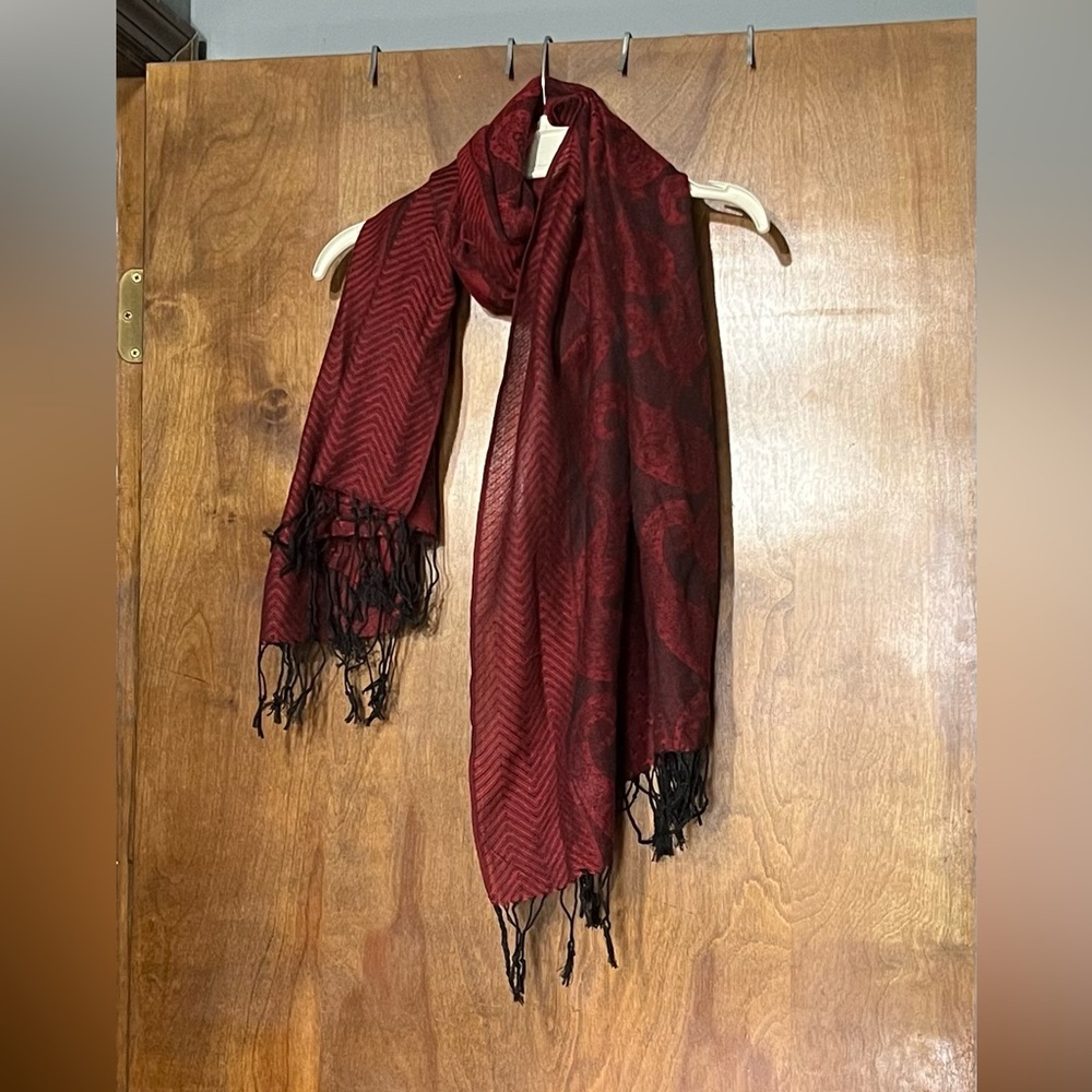 Pashmina shawl/wrap/scarf